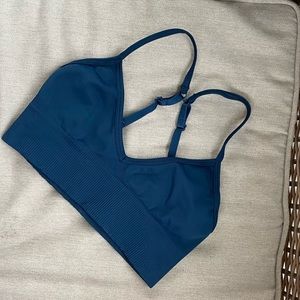 Lululemon ribbed bra